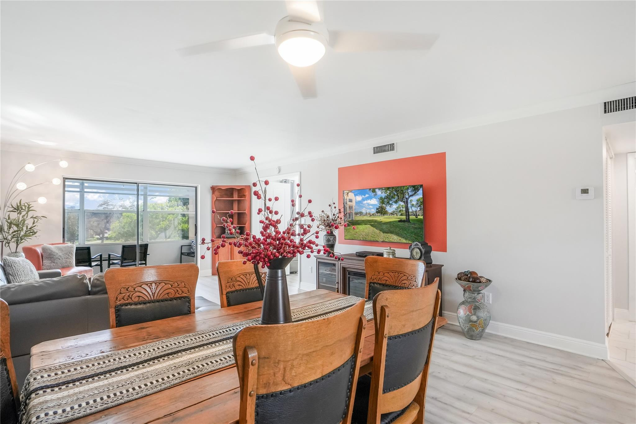 9300 Sunrise Lakes Boulevard Unit: 309