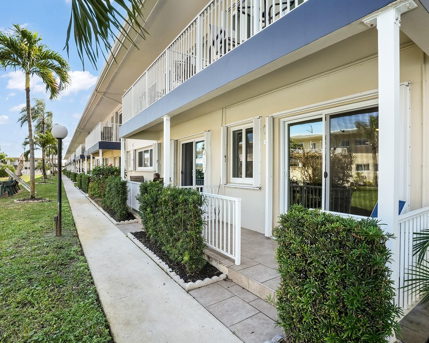 223 S Federal Highway 6