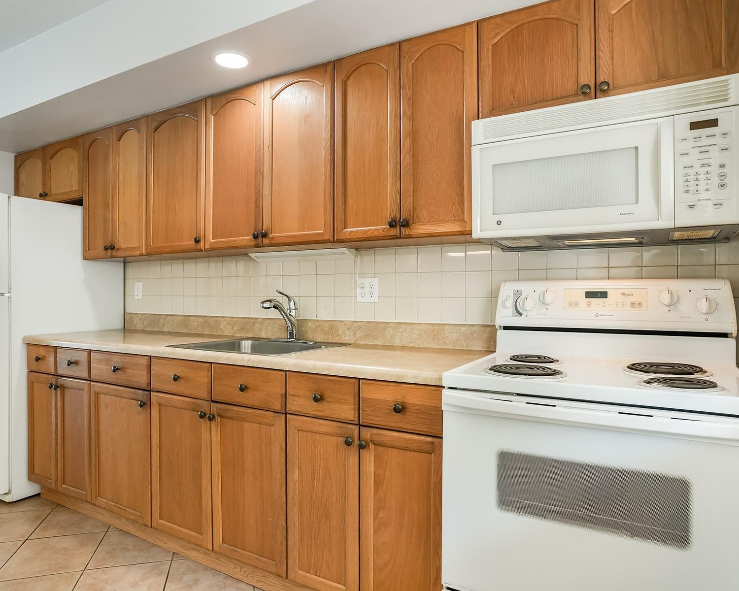 223 S Federal Highway 6