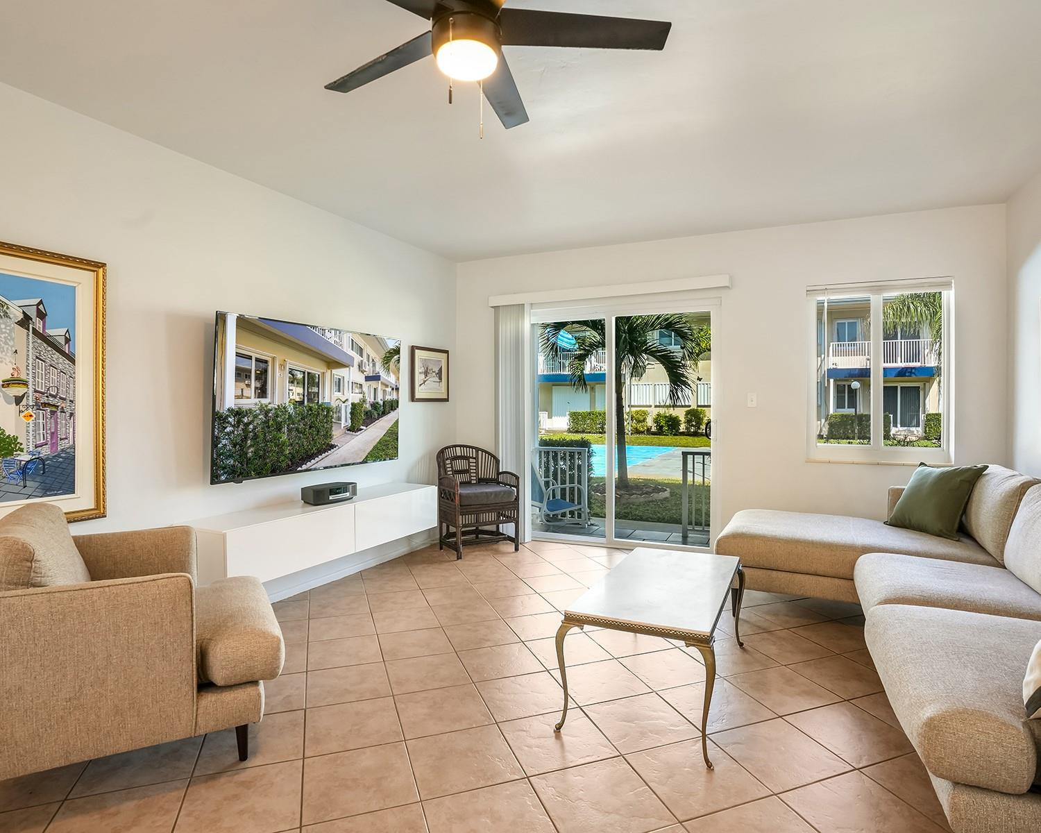 223 S Federal Highway 6