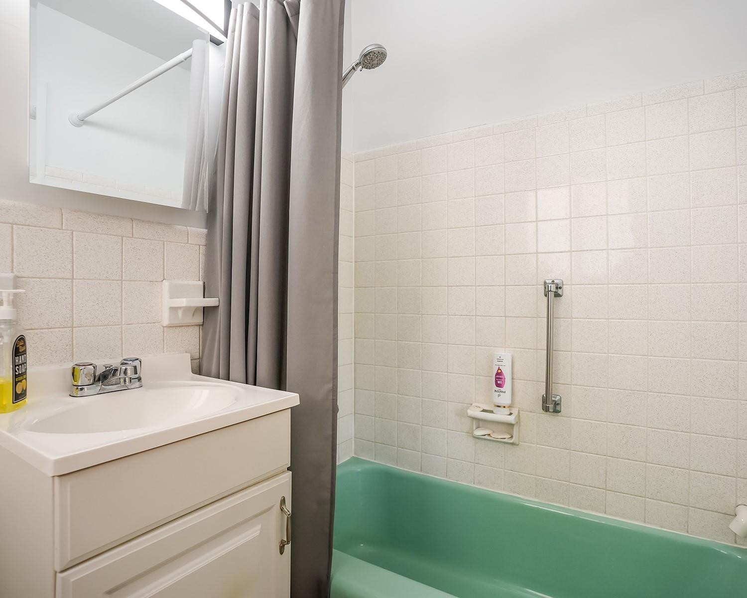 223 S Federal Highway 6