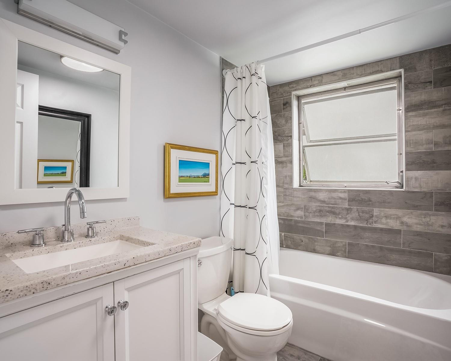 4700 Washington Street 301