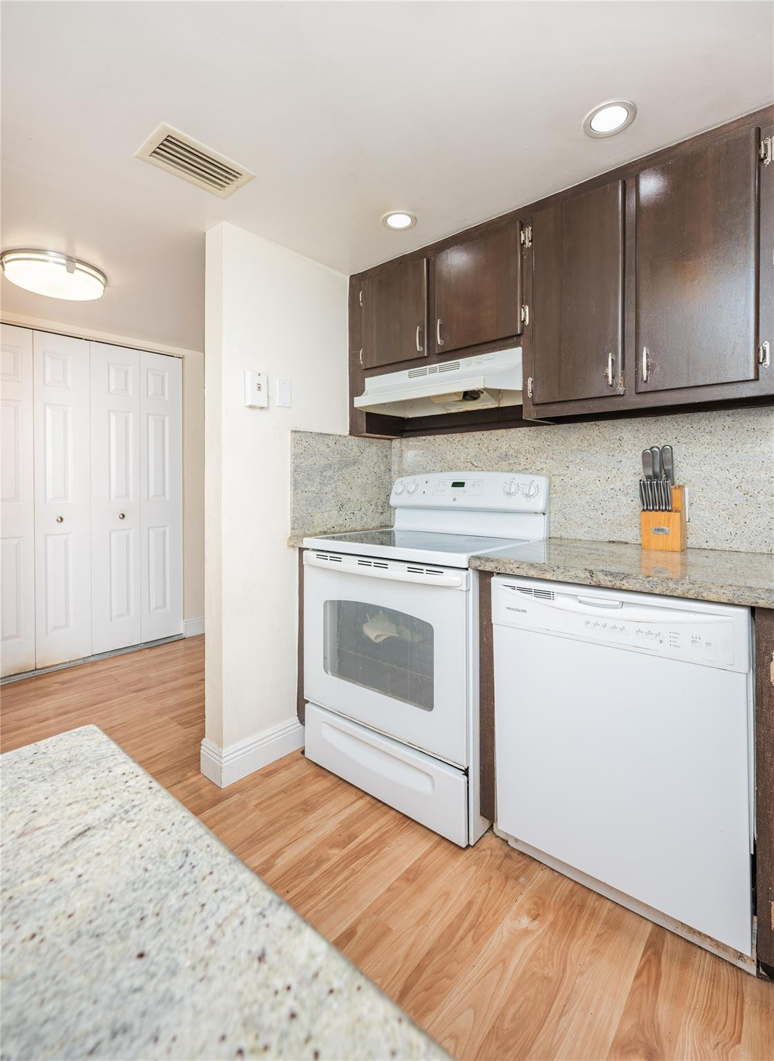 20379 W Country Club Drive 332