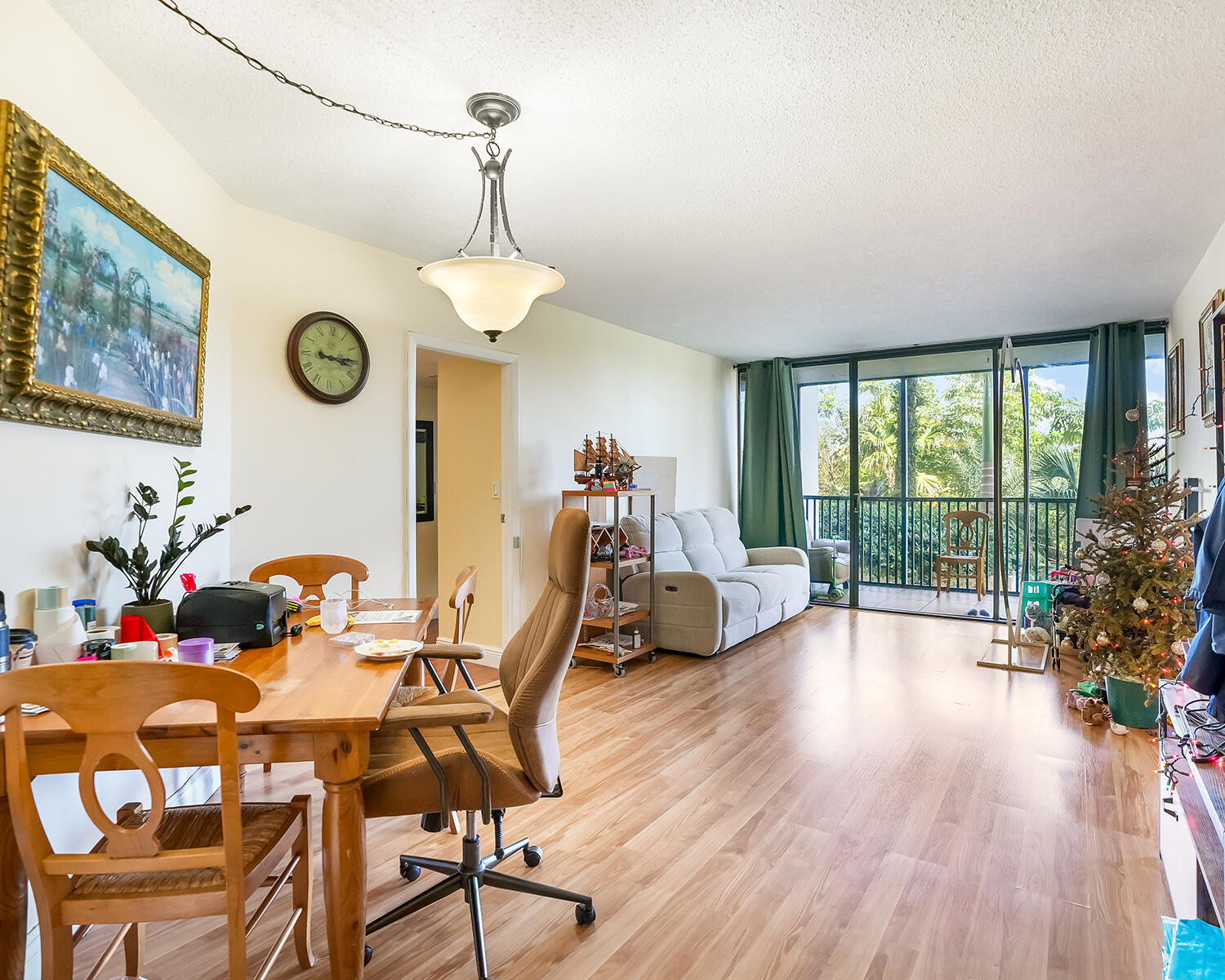 20379 W Country Club Drive 332