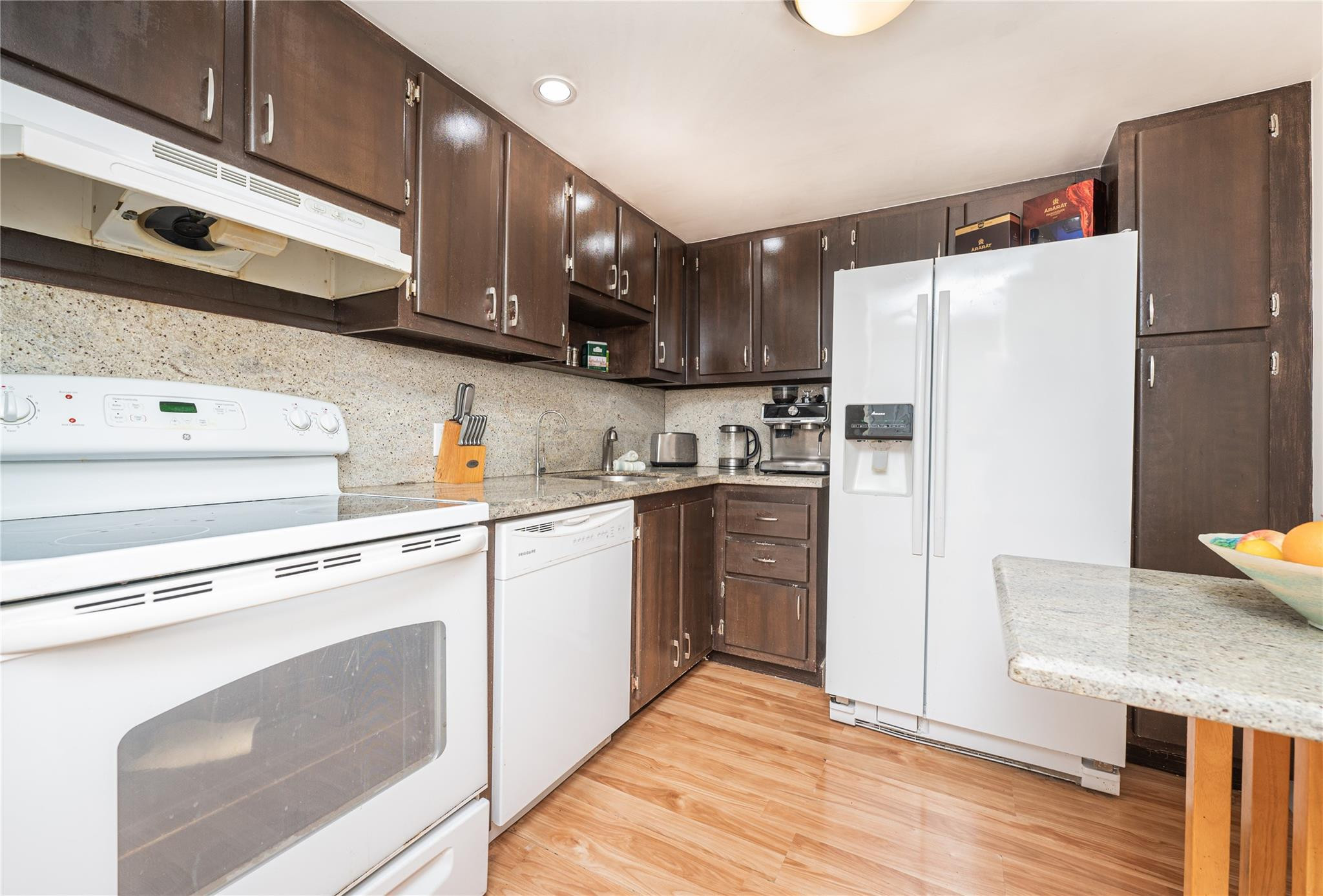 20379 W Country Club Drive 332