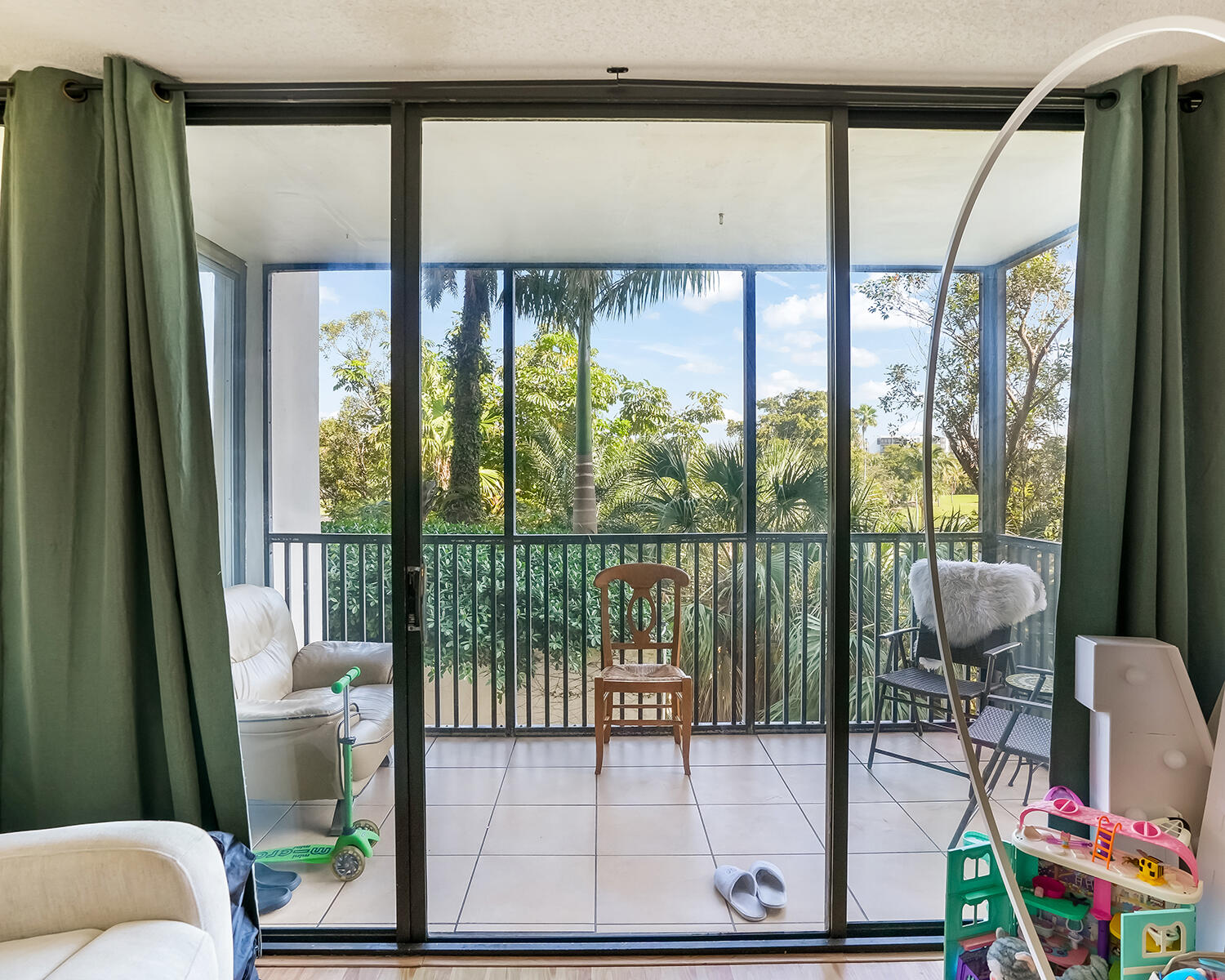 20379 W Country Club Drive 332