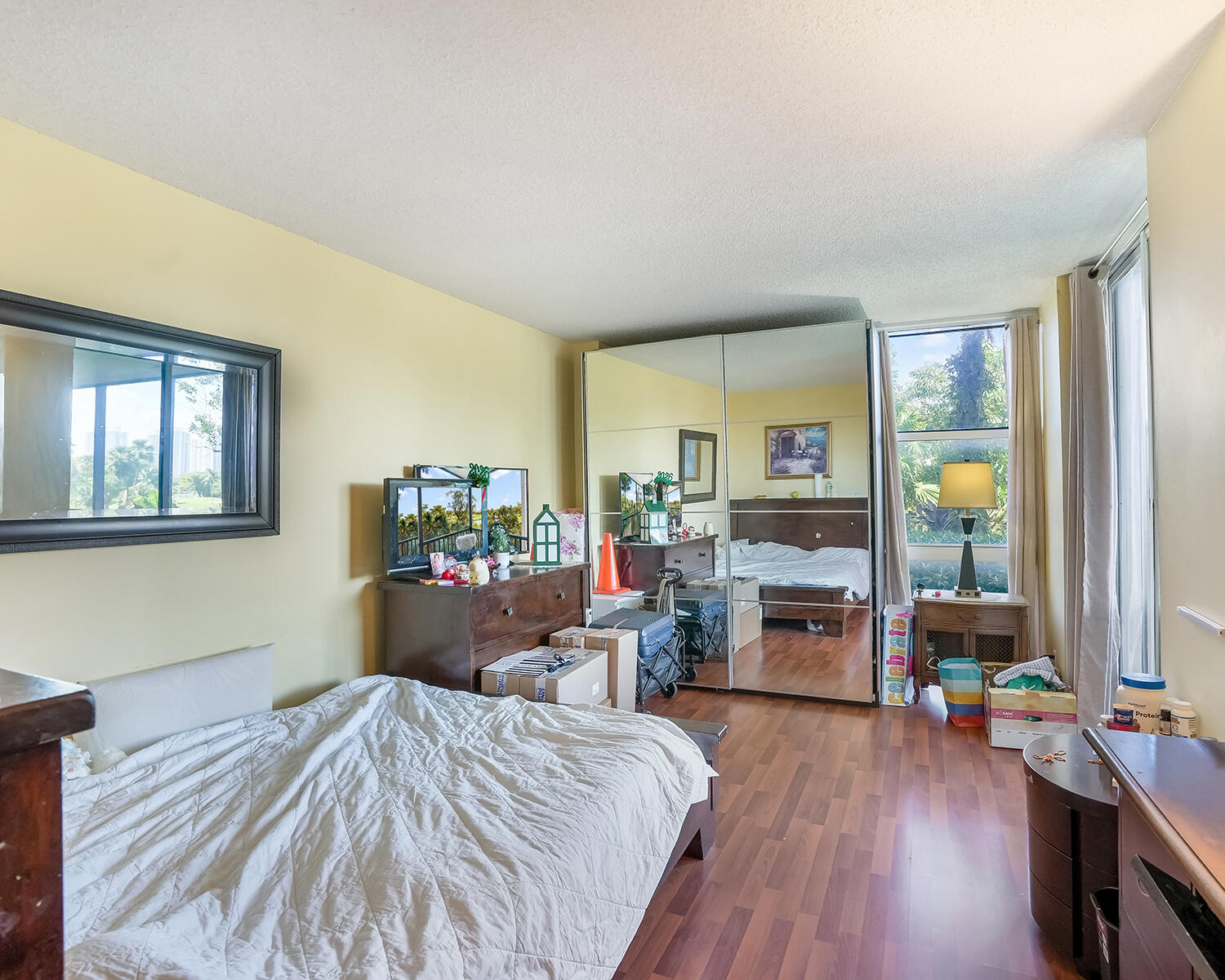 20379 W Country Club Drive 332