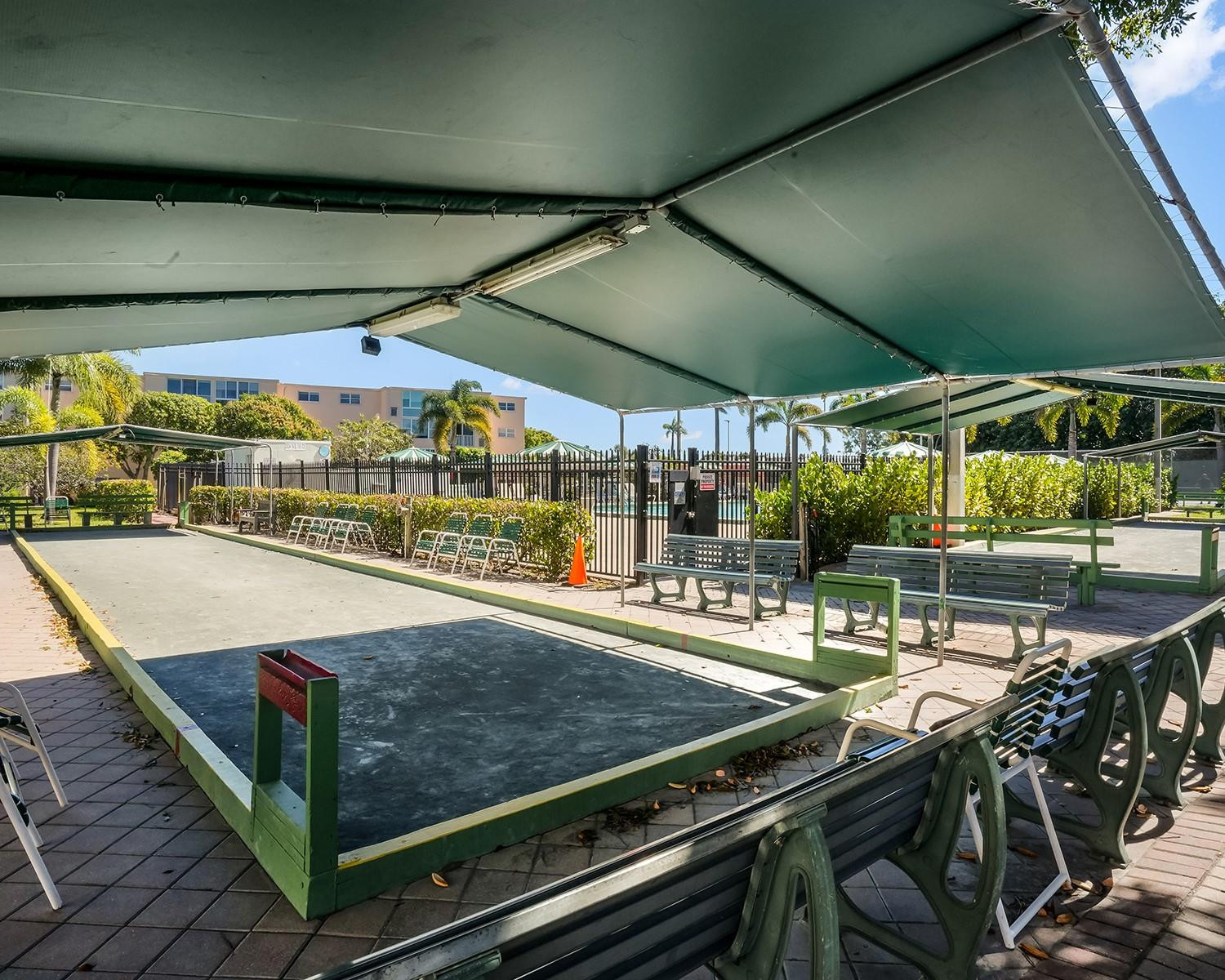 2615 NE 3rd Court 3140