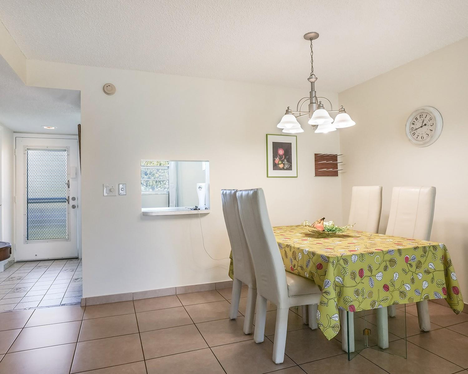 2615 NE 3rd Court 3140