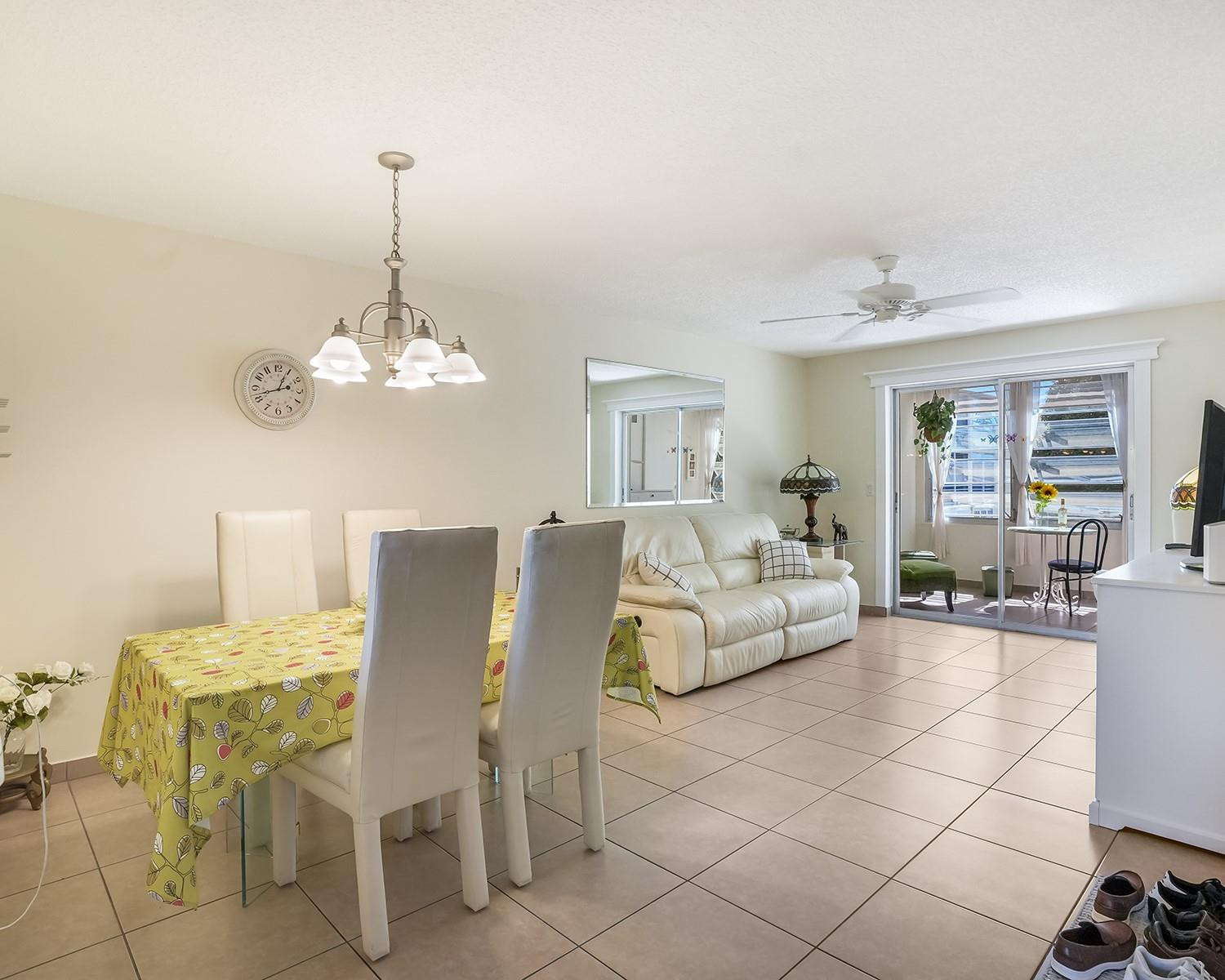 2615 NE 3rd Court 3140