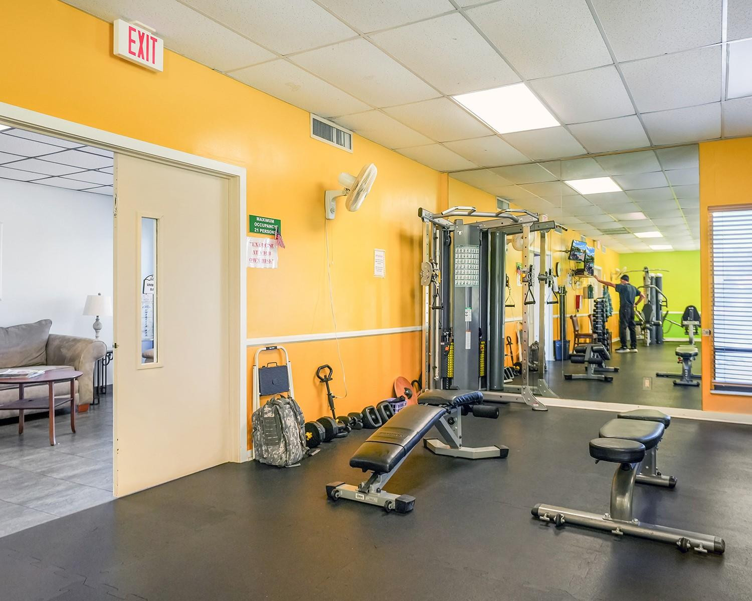 2615 NE 3rd Court 3140