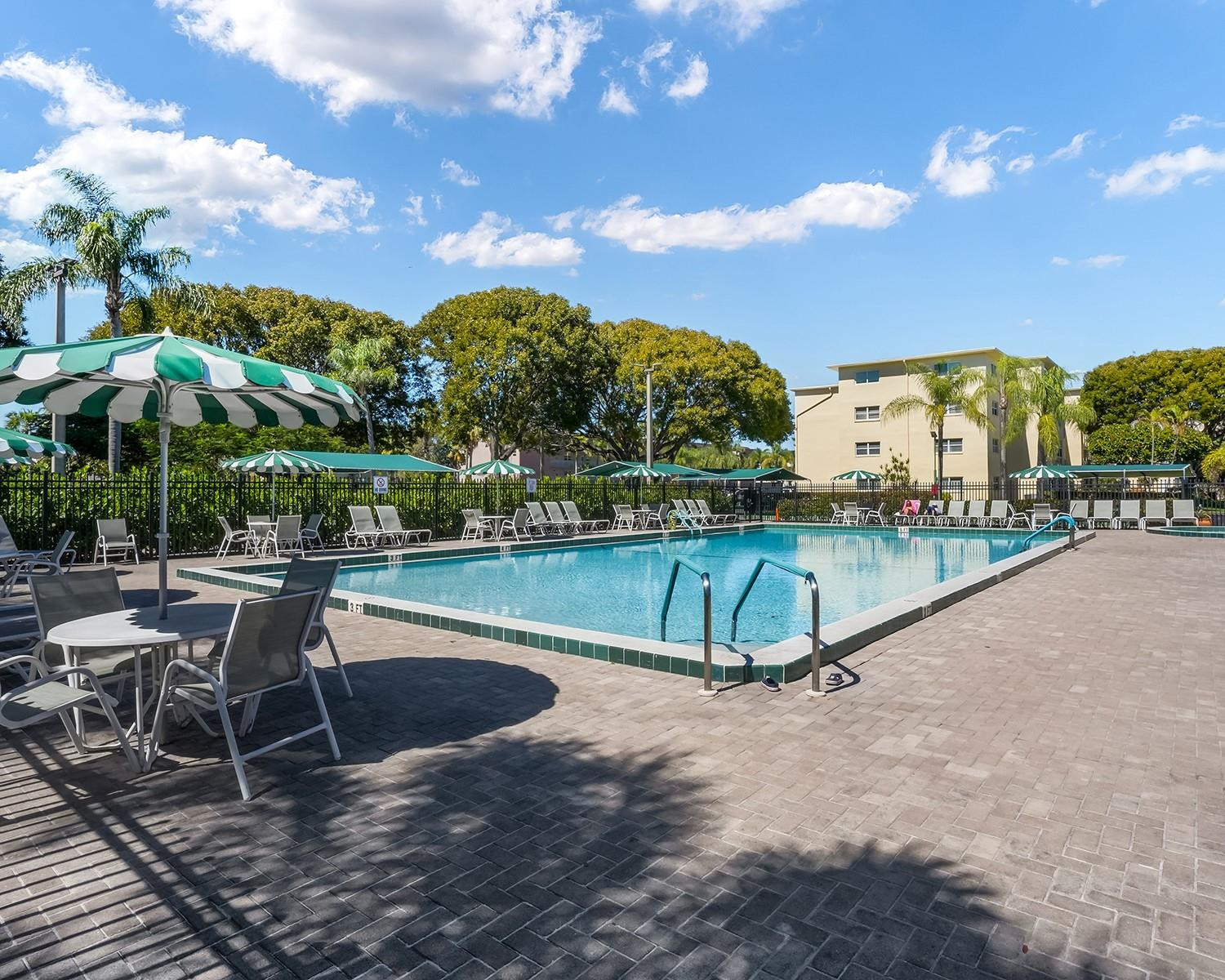 2615 NE 3rd Court 3140