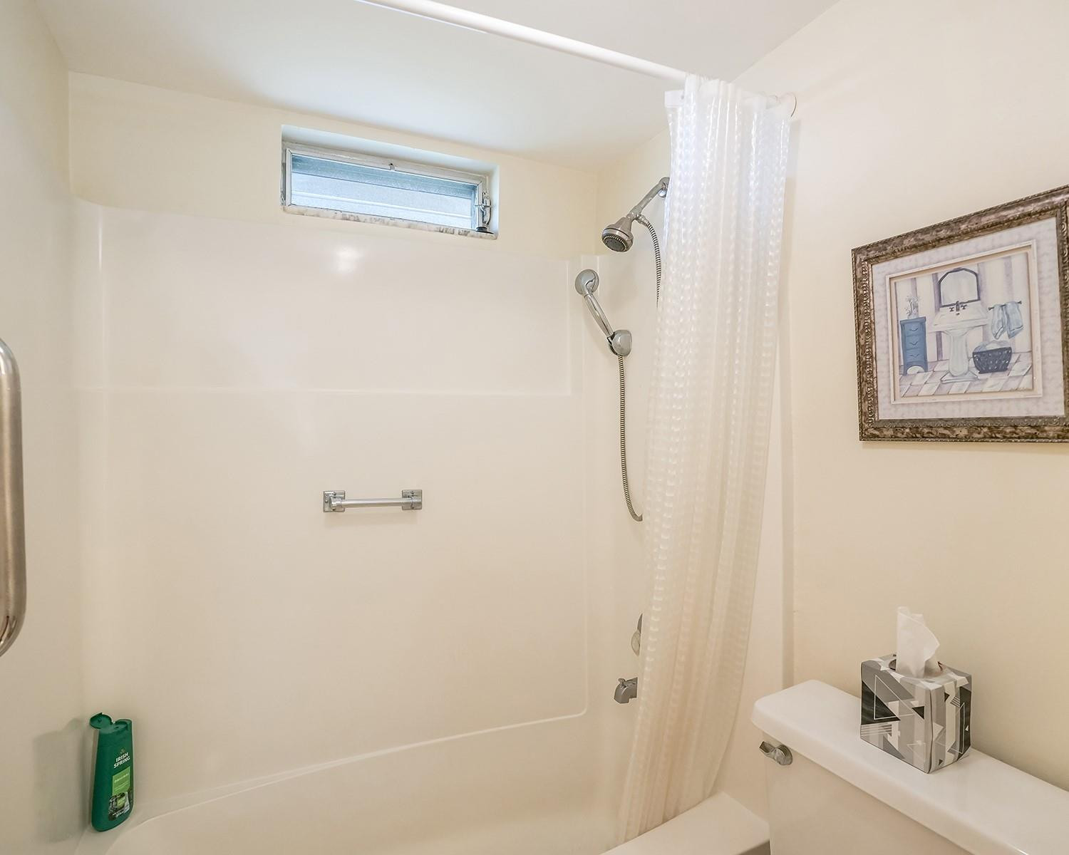 2615 NE 3rd Court 3140