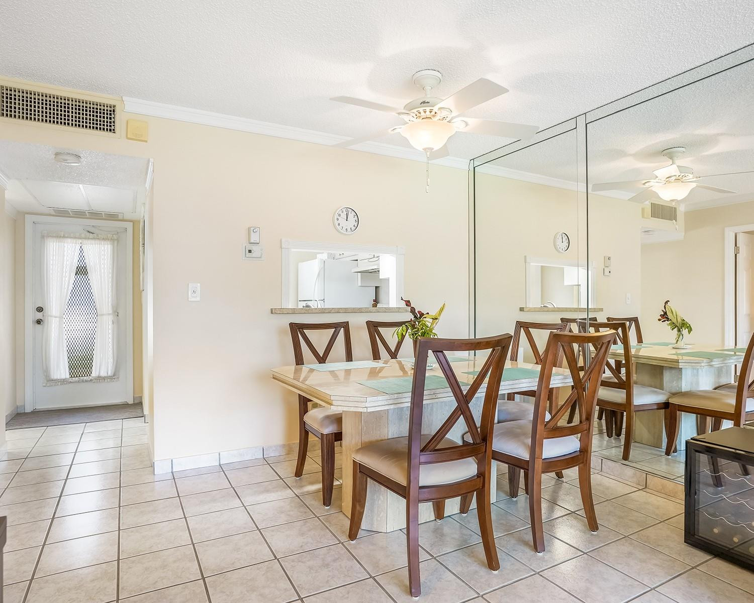 3400 NW 48th Avenue 407, Lauderdale Lakes Unit: 407