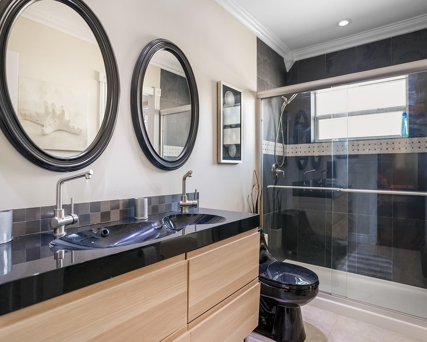 4321 NW 16th Street 208