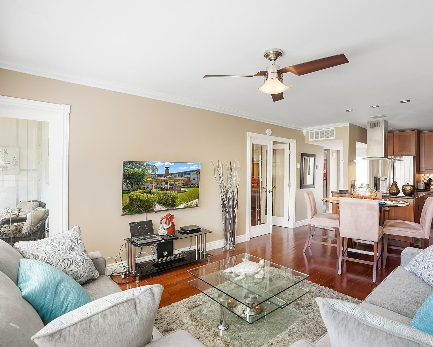 4321 NW 16th Street 208