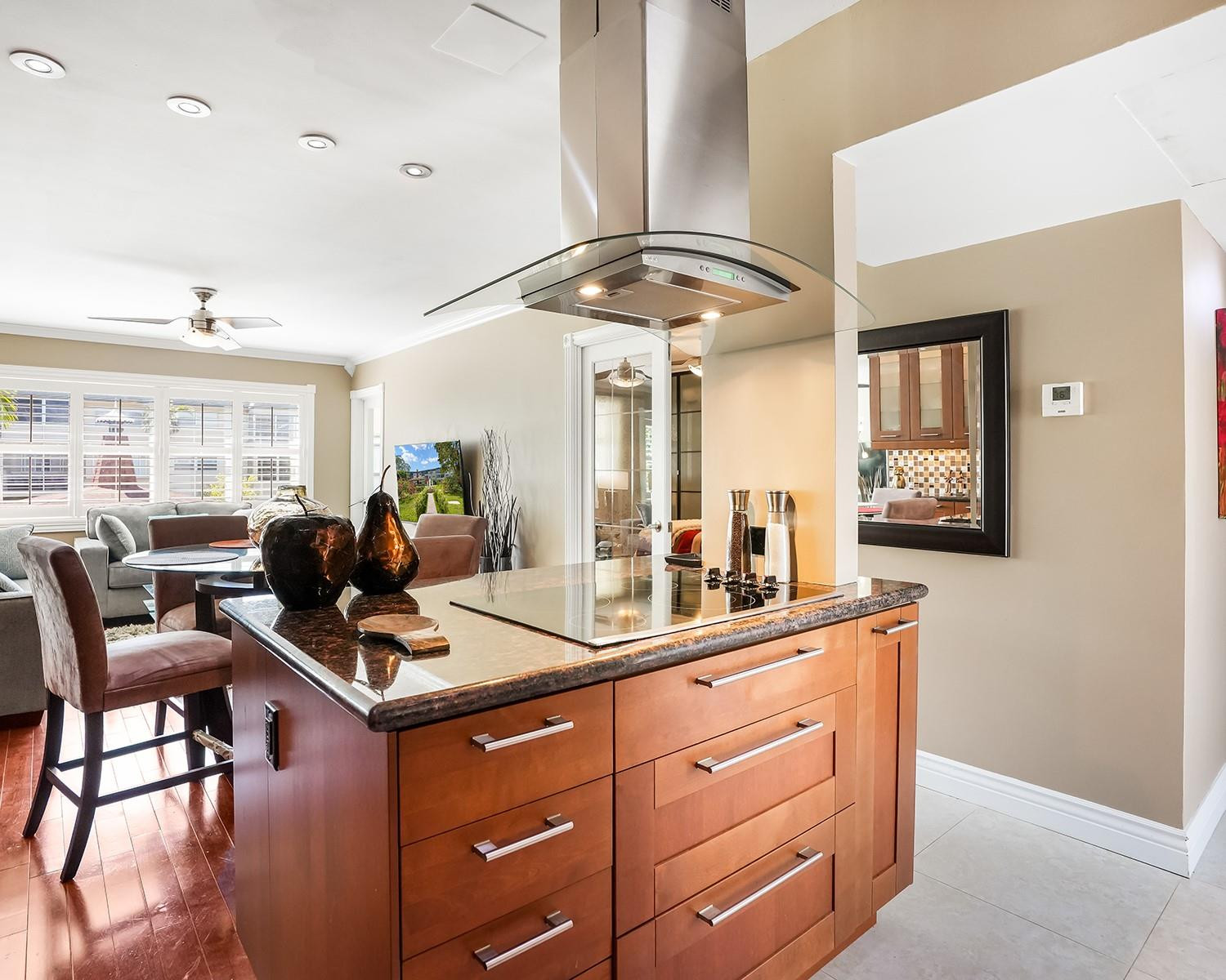 4321 NW 16th Street 208