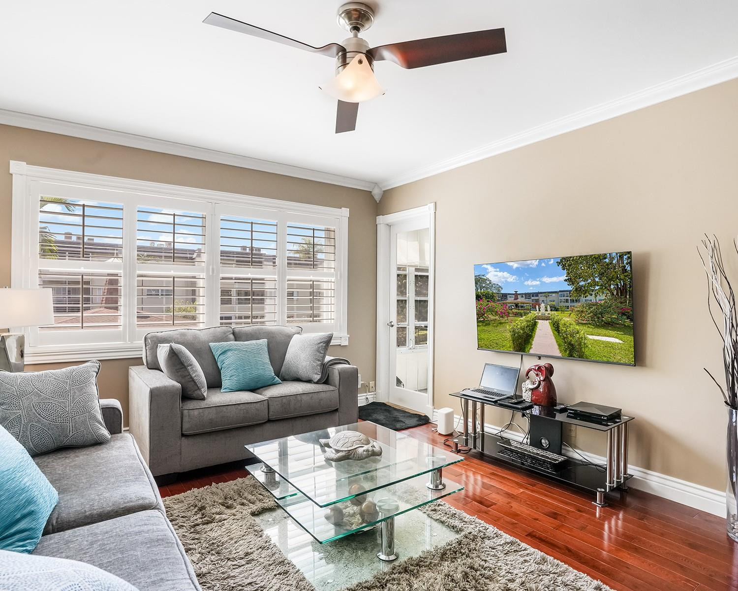 4321 NW 16th Street 208