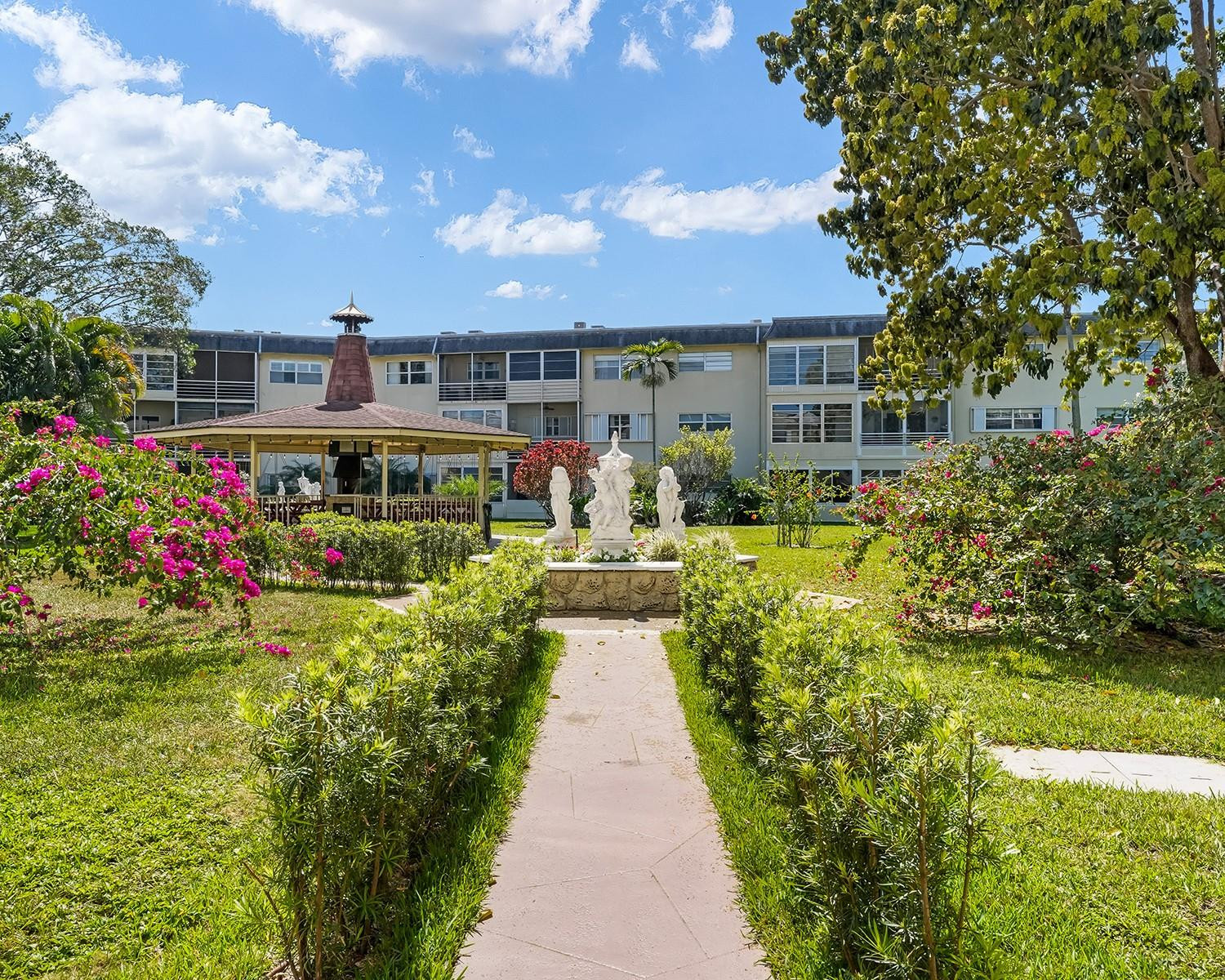 4321 NW 16th Street 208