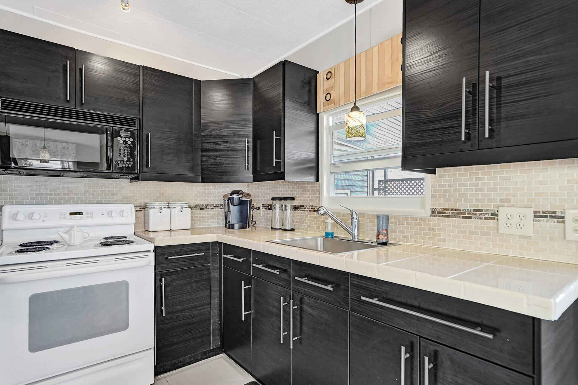 2301 SW 86th Terrace