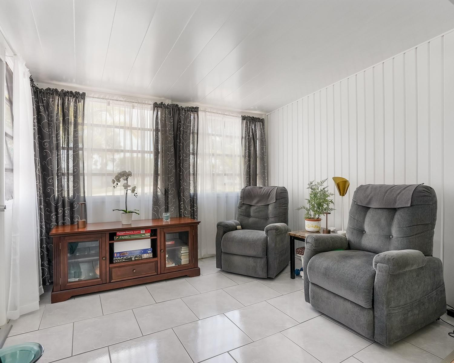 8500 SW 21st Street