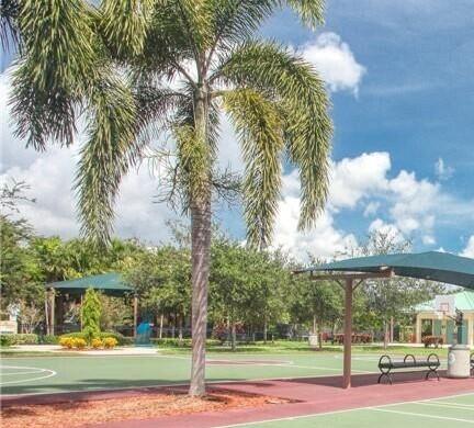 2671 S Course Drive 703