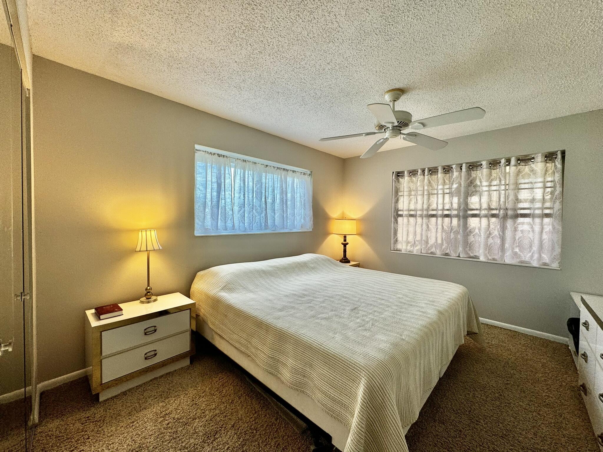 206 Windsor I