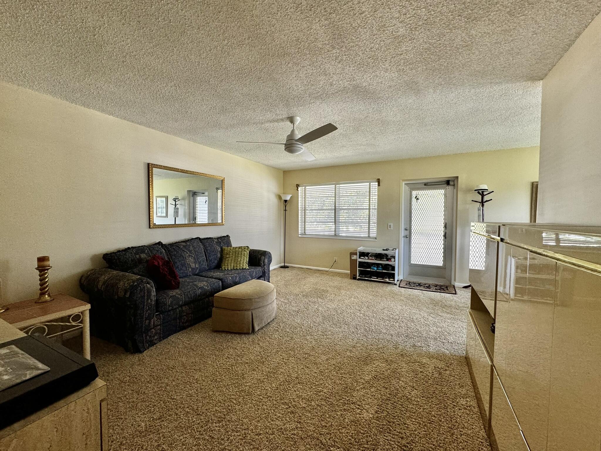 206 Windsor I