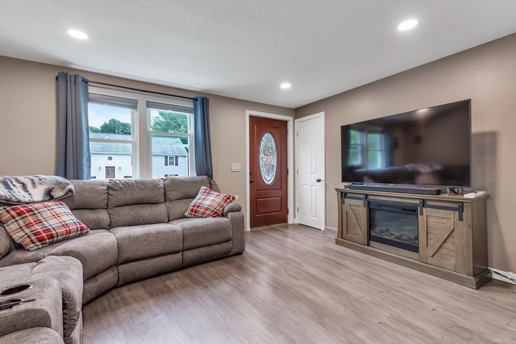 41 Canterberry St