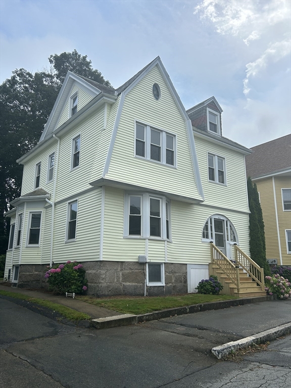 144 Merrimac St