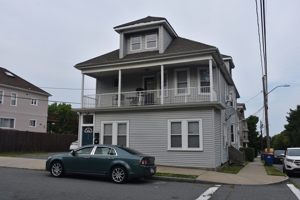 110 Reynolds St