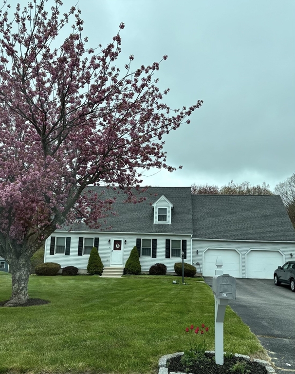 130 Pheasant Ln