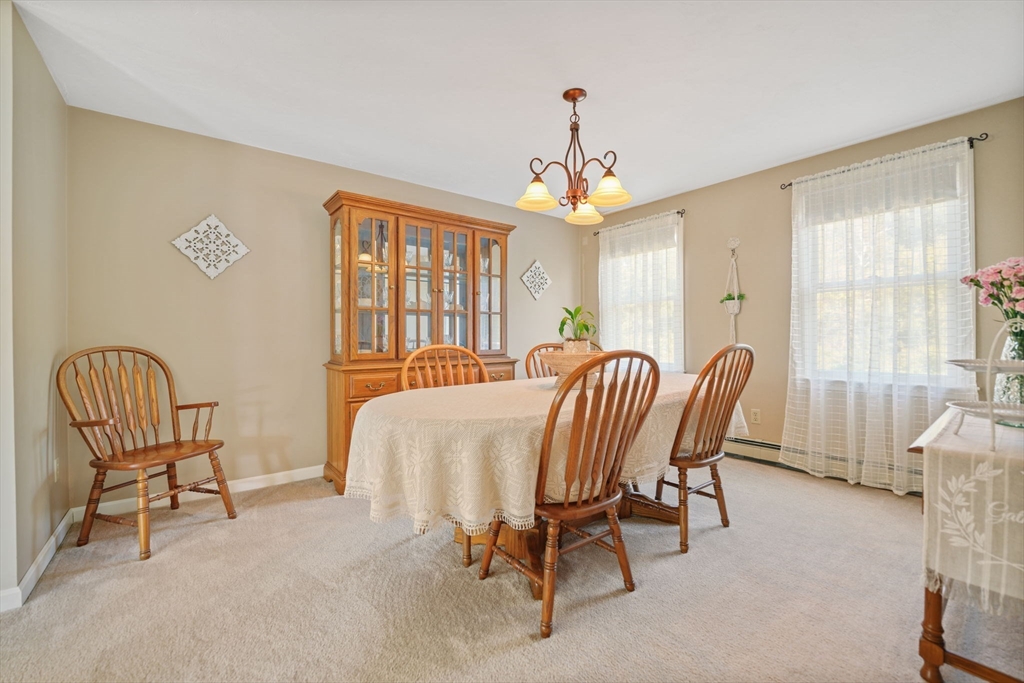 130 Pheasant Ln