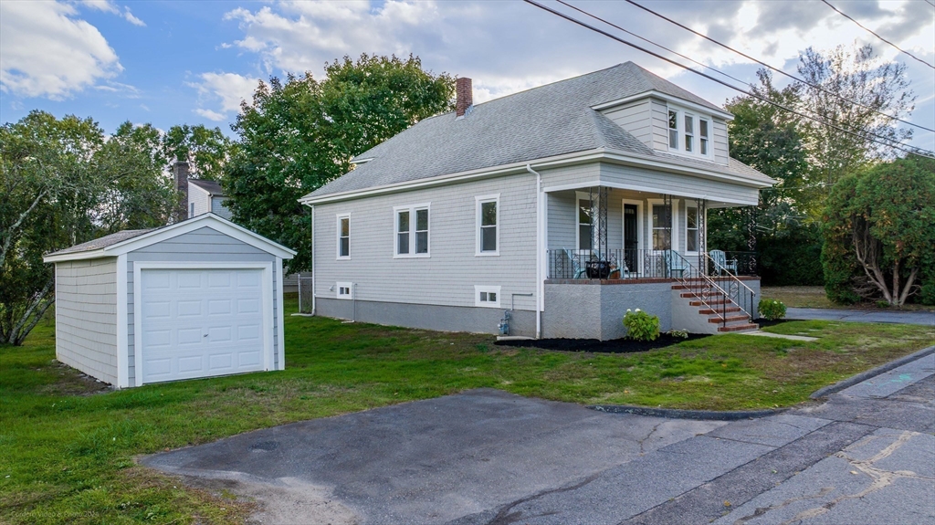9 Nancy St