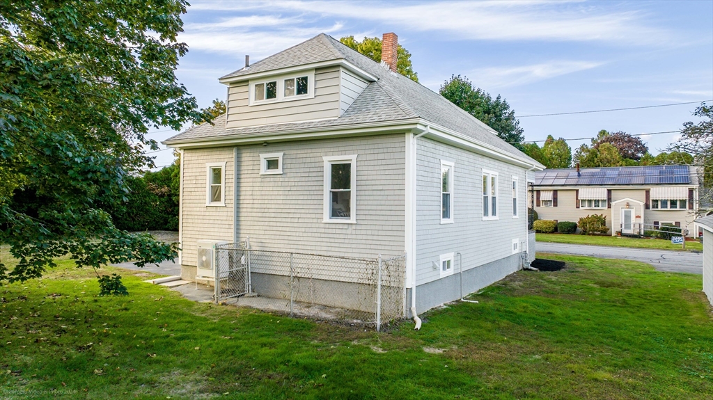 9 Nancy St