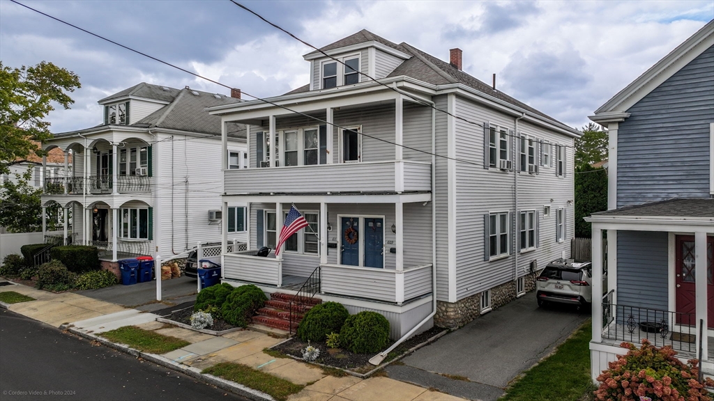 609-611 Allen St