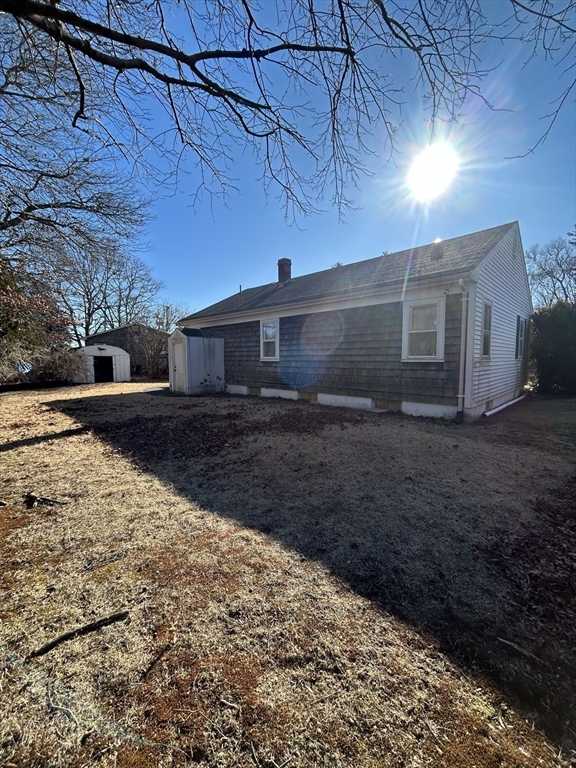 27 Lisa Ave