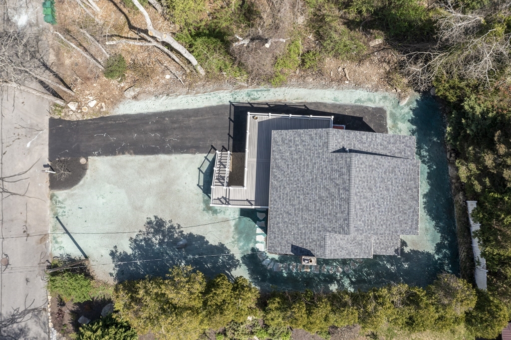 46 Stoneledge Rd