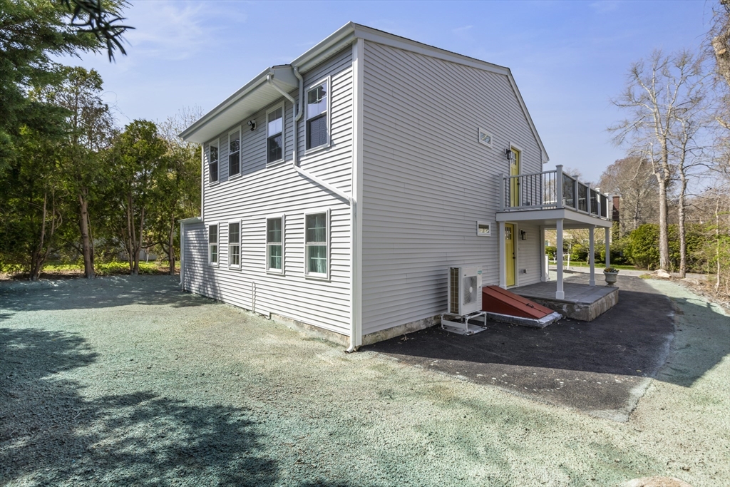 46 Stoneledge Rd
