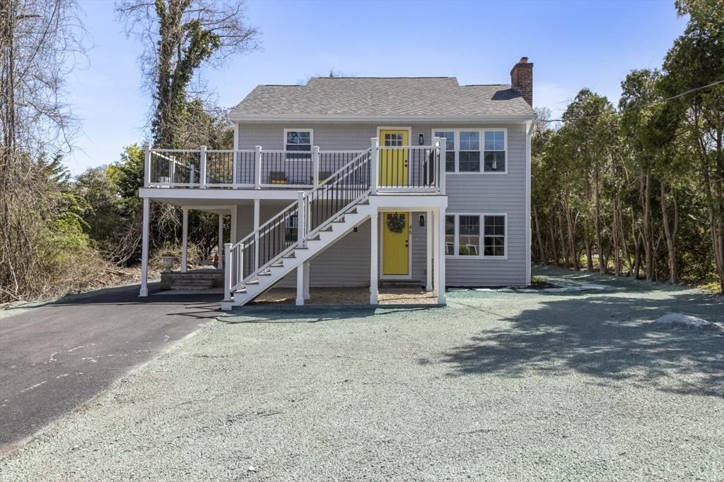 46 Stoneledge Rd