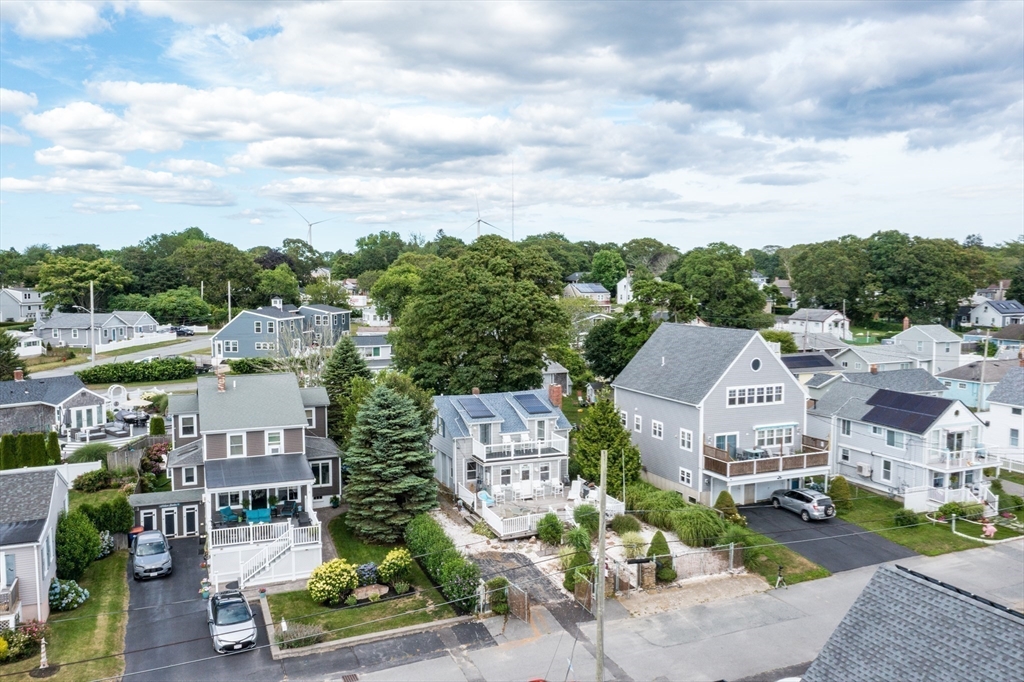 54 Bayview Ave