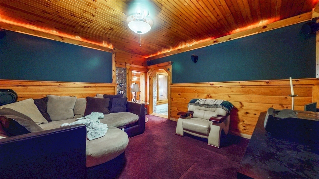 54 Bayview Ave