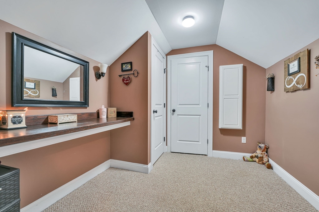 172 High Hill Rd