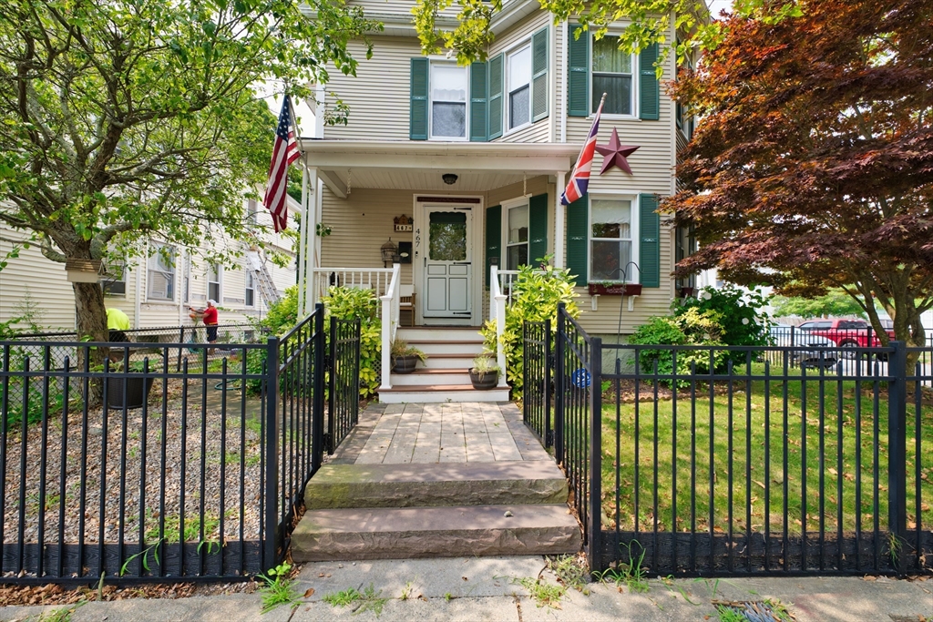 467 Brock Ave