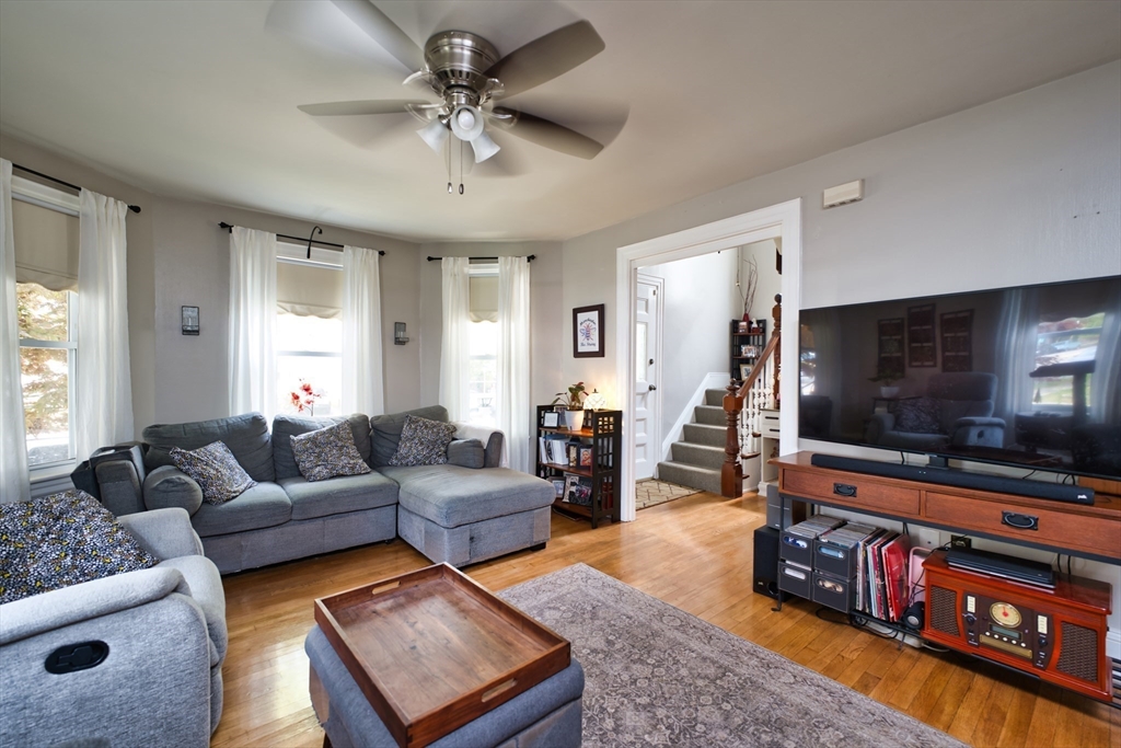 467 Brock Ave