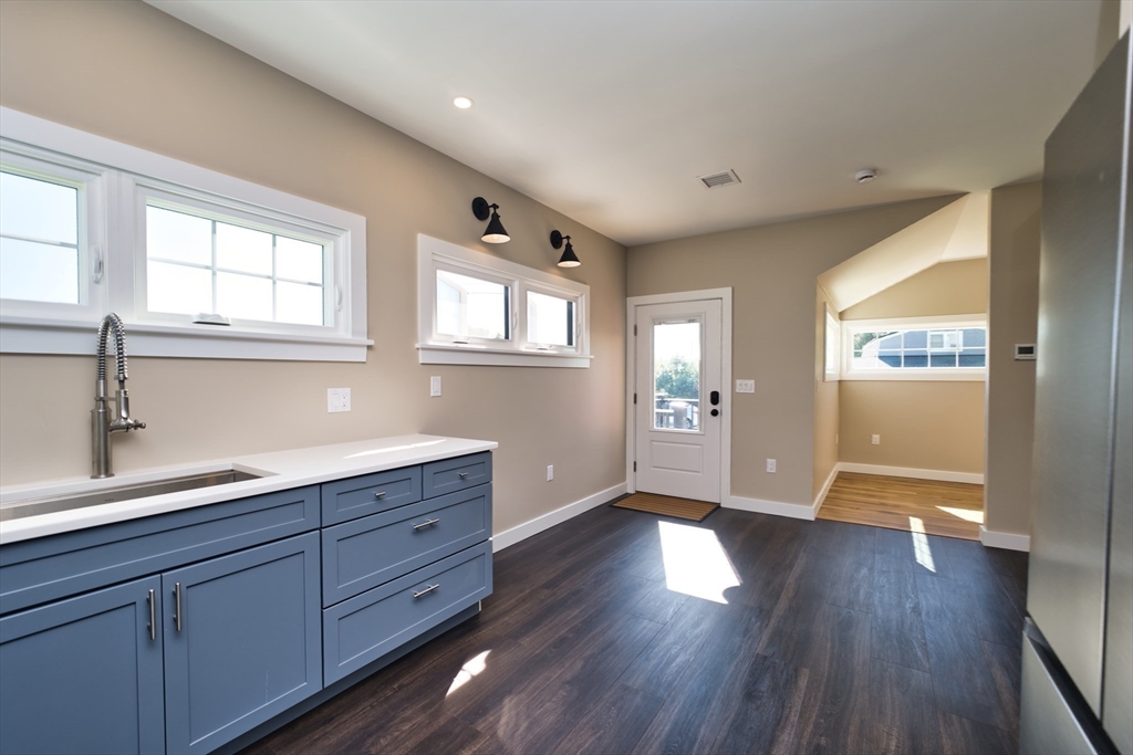 41 Point St, Fairhaven