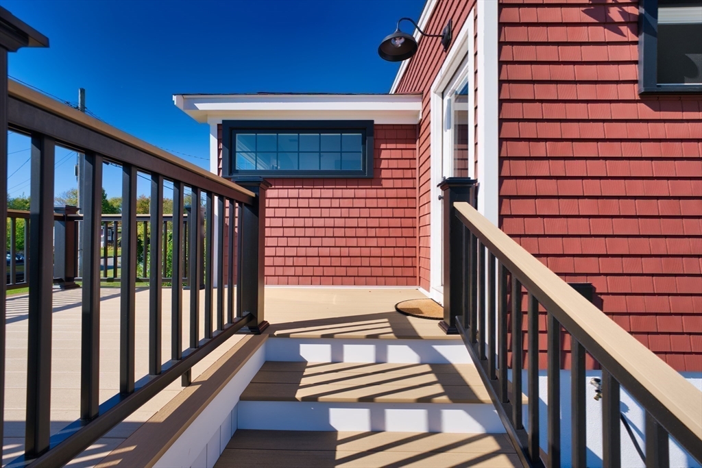 41 Point St, Fairhaven