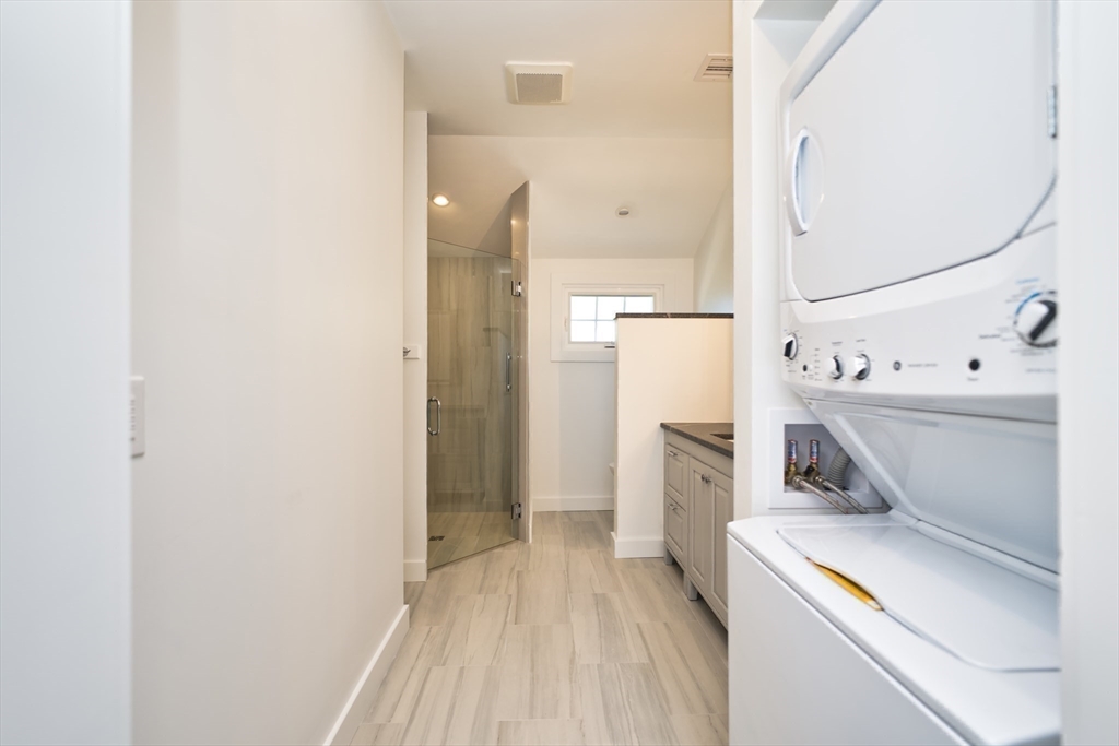 41 Point St, Fairhaven