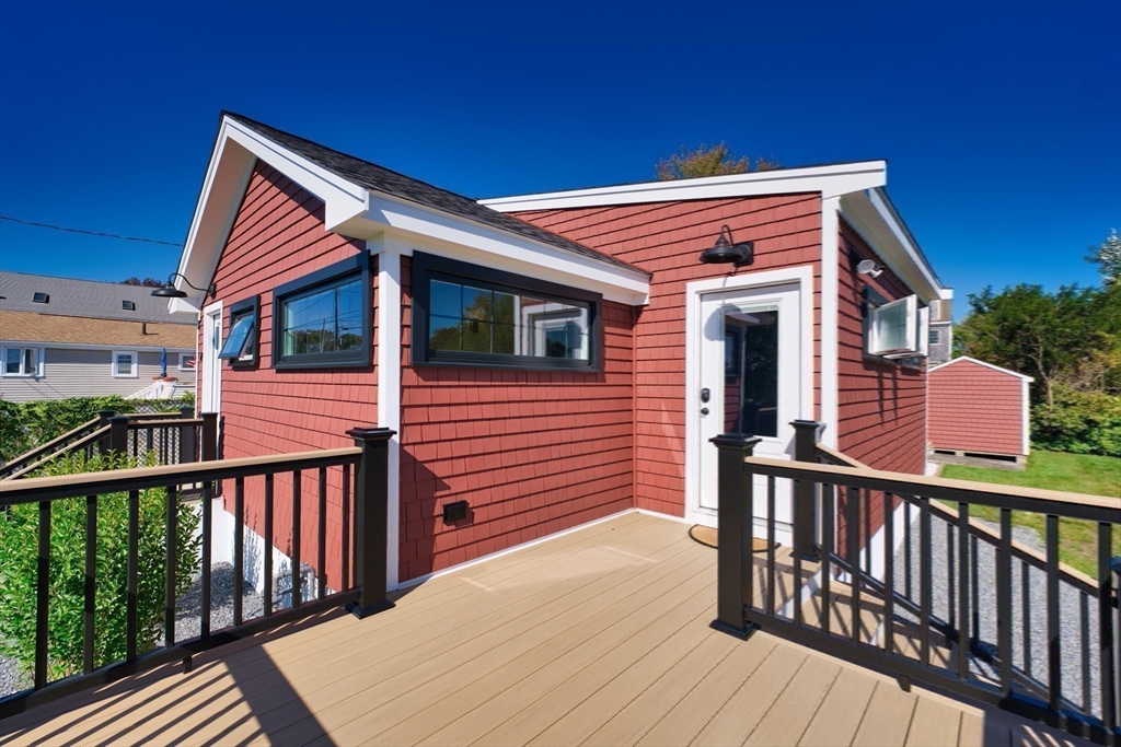 41 Point St, Fairhaven
