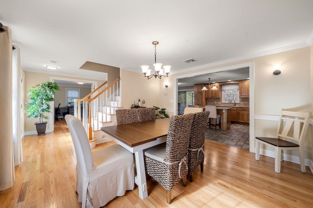 12 Thistle Lane